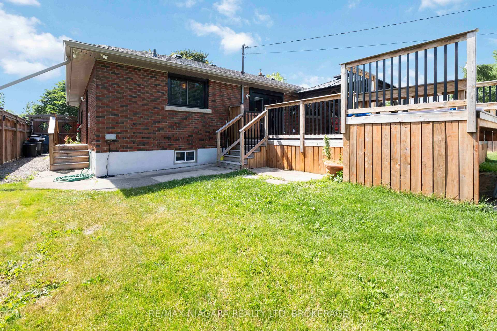 Photo 26 of 20 Armour Drive, Welland, Prince Charles — HOMEH