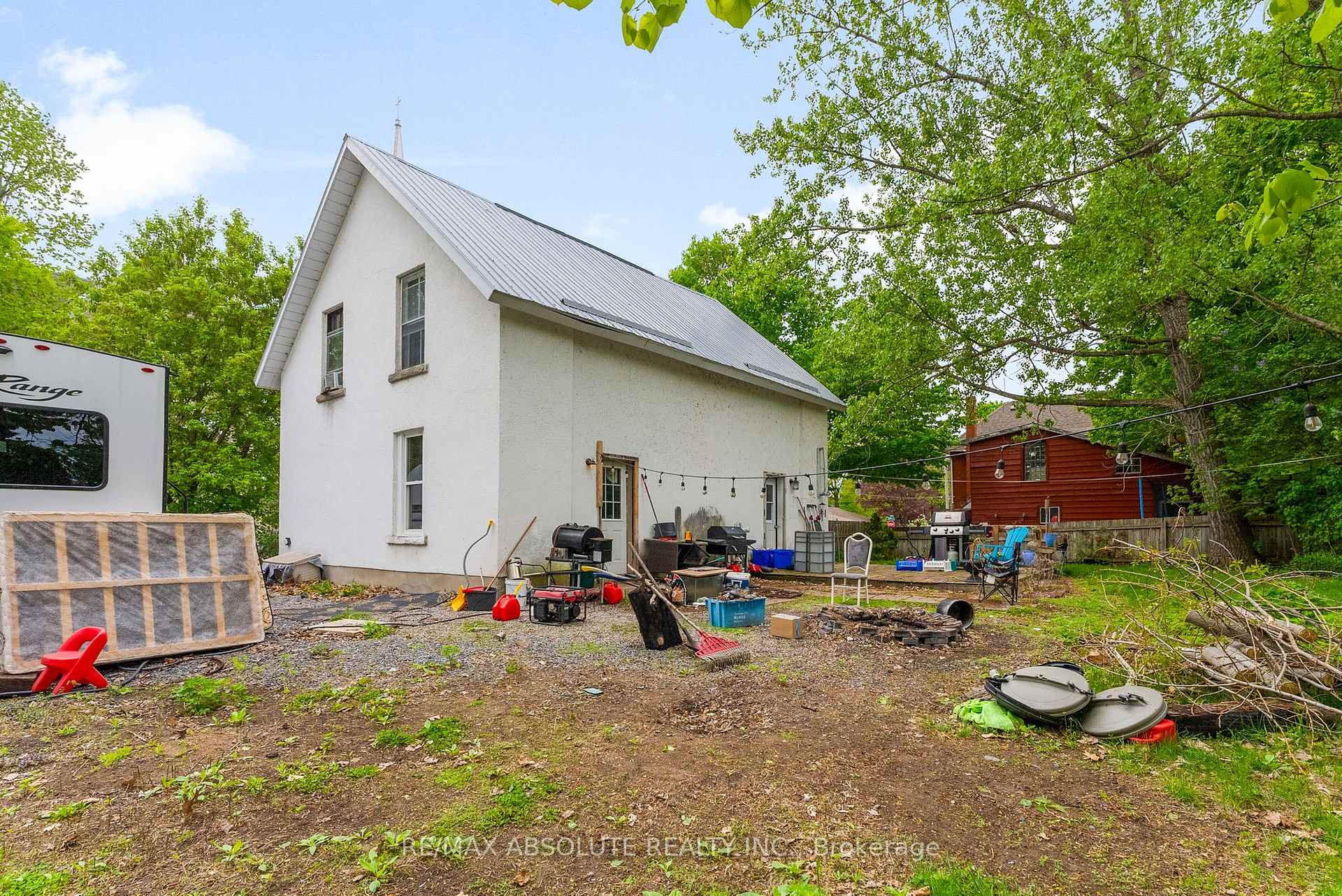 Photo 8 of 11 Lake Street, Arnprior — HOMEH