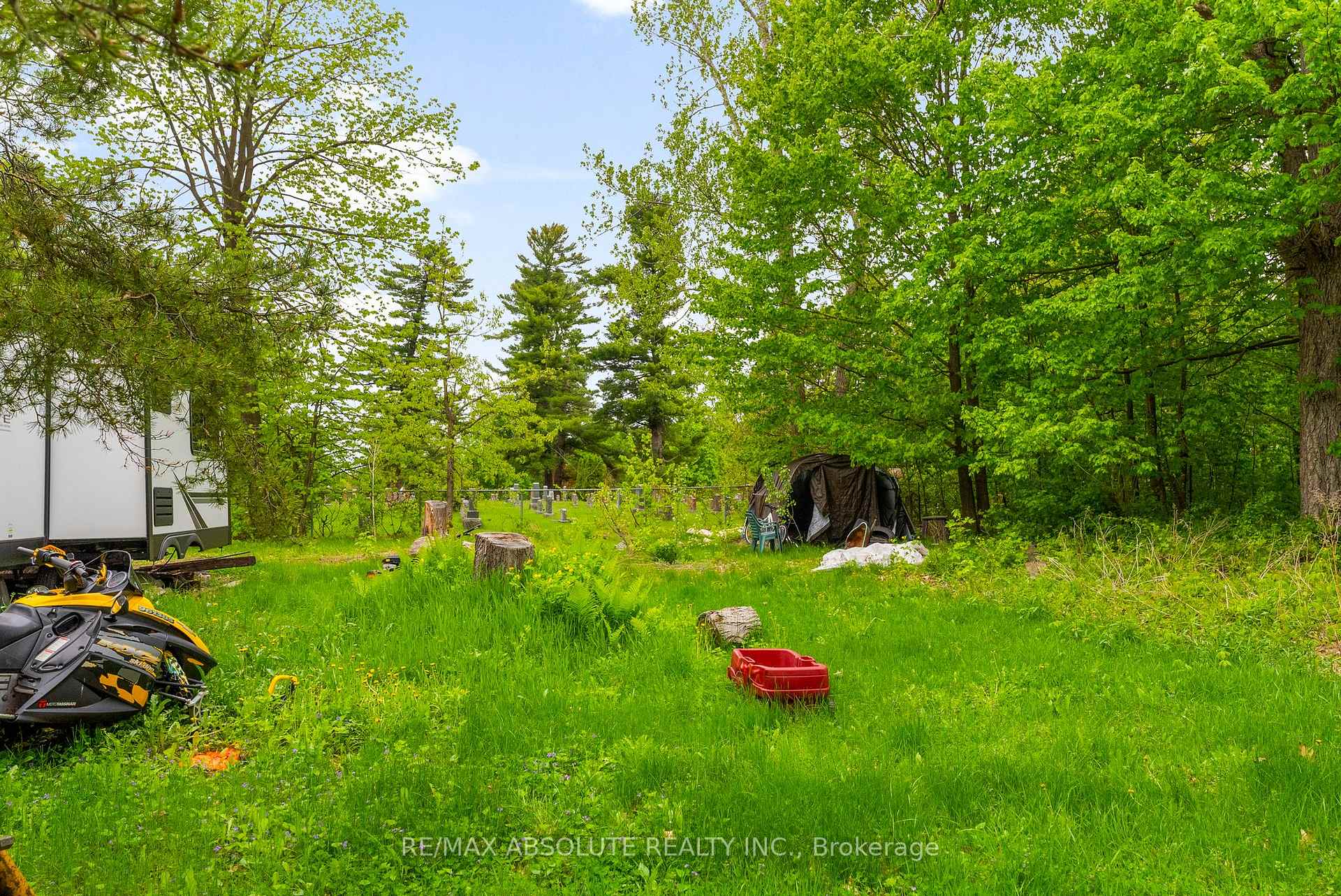 Photo 6 of 11 Lake Street, Arnprior — HOMEH