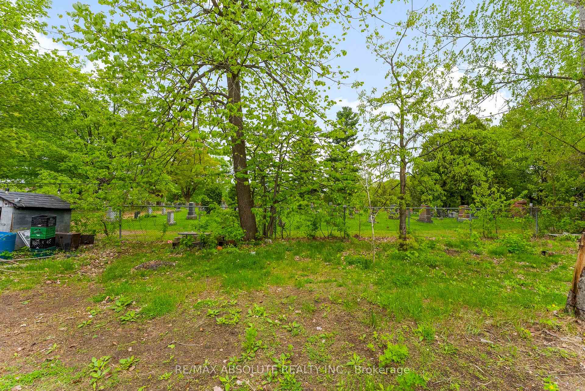 Photo 5 of 11 Lake Street, Arnprior — HOMEH