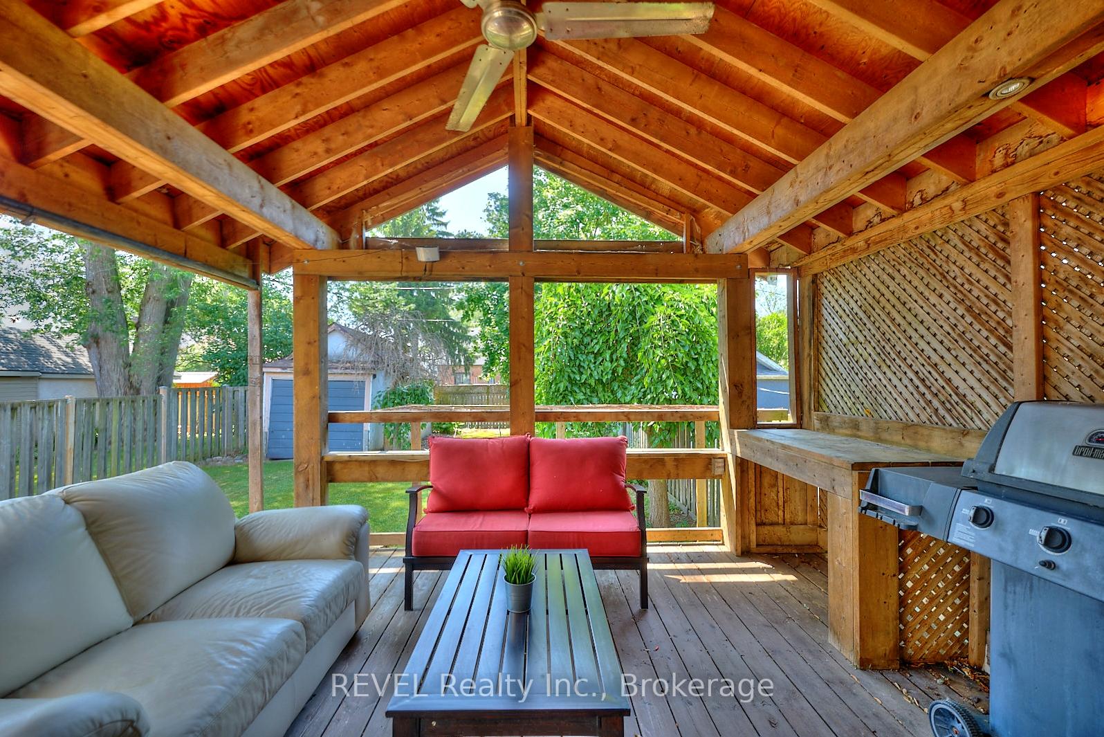 Photo 31 of 349 Niagara Street, Welland, Prince Charles — HOMEH