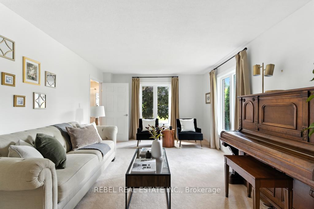 Photo 5 of 53 Braebrook Drive, Whitby, Rolling Acres — HOMEH
