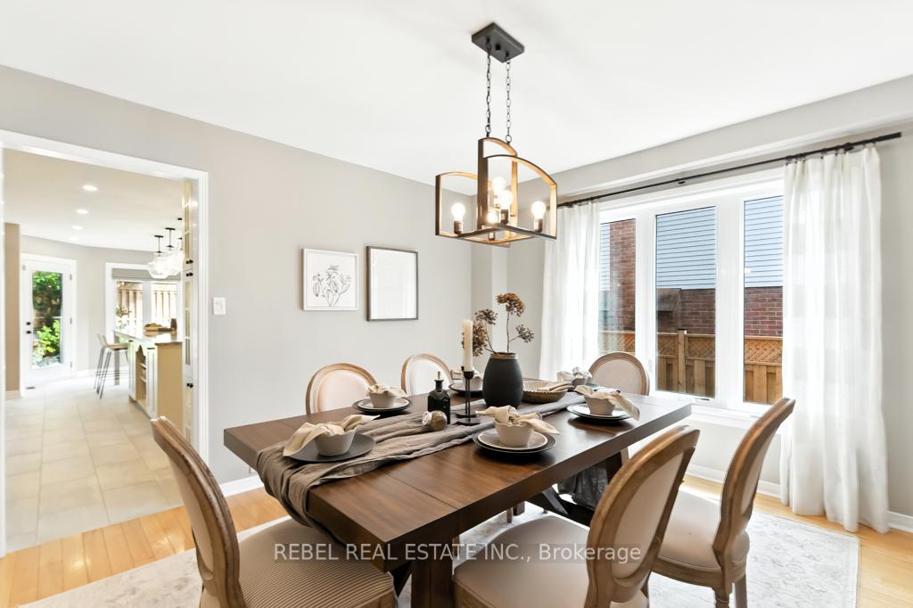 Photo 10 of 53 Braebrook Drive, Whitby, Rolling Acres — HOMEH