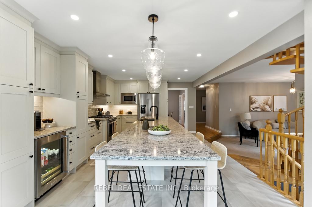 Photo 20 of 53 Braebrook Drive, Whitby, Rolling Acres — HOMEH