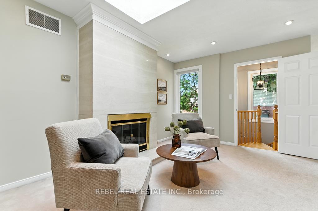 Photo 24 of 53 Braebrook Drive, Whitby, Rolling Acres — HOMEH