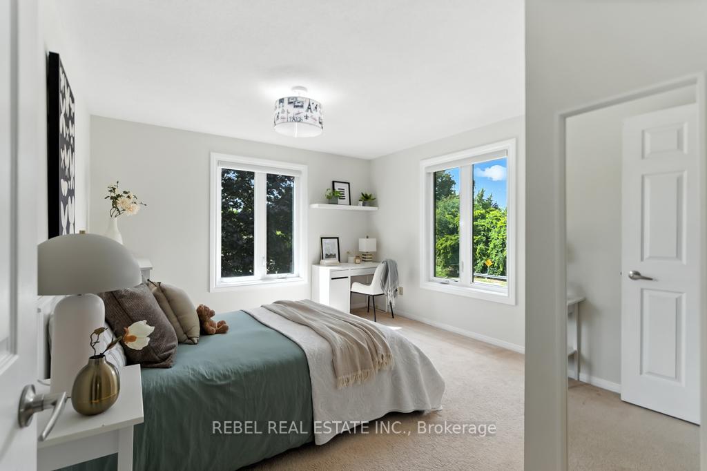 Photo 33 of 53 Braebrook Drive, Whitby, Rolling Acres — HOMEH