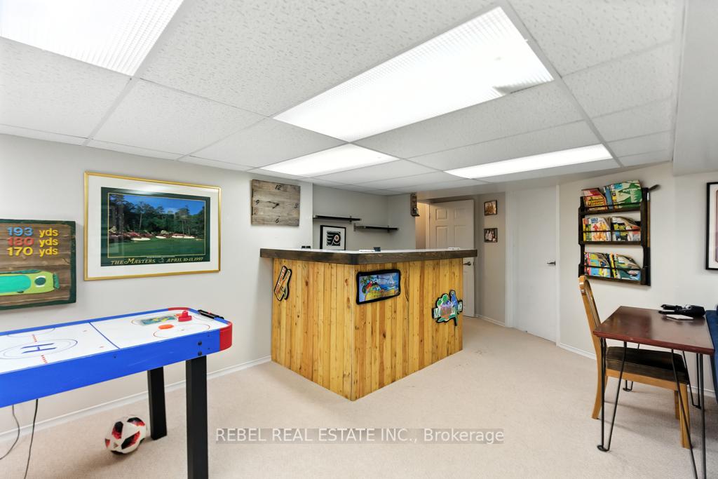 Photo 37 of 53 Braebrook Drive, Whitby, Rolling Acres — HOMEH