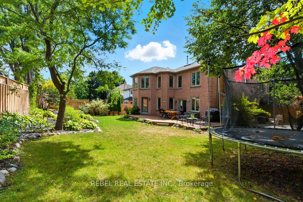 Photo 49 of 53 Braebrook Drive, Whitby, Rolling Acres — HOMEH