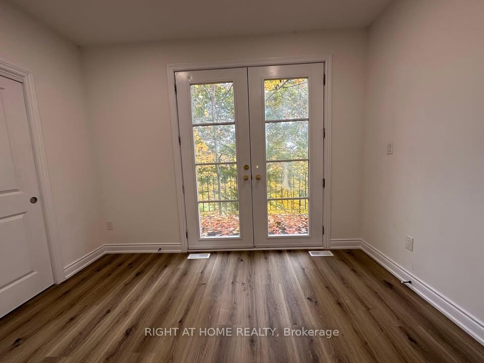 Photo 8 of Unit Unit 2, 700 Winchester Road E, Whitby, Brooklin — HOMEH