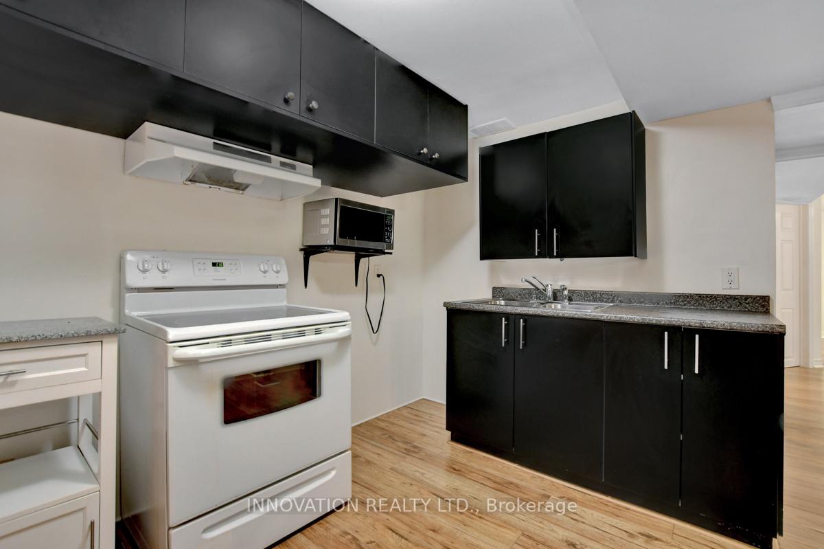 Photo 19 of 2227 Midway Avenue, Ottawa, Woodroffe — HOMEH