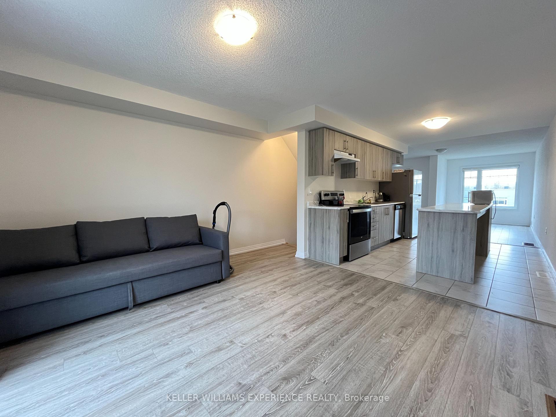 Photo 15 of 29 Andean Lane, Barrie, Rural Barrie Southwest — HOMEH