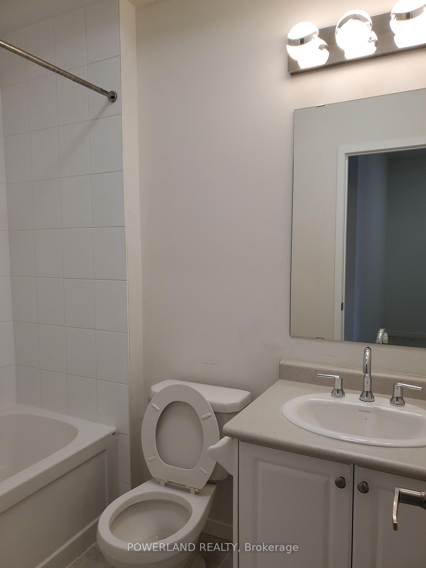Photo 14 of 358 Elyse Court, Aurora, Bayview Northeast — HOMEH