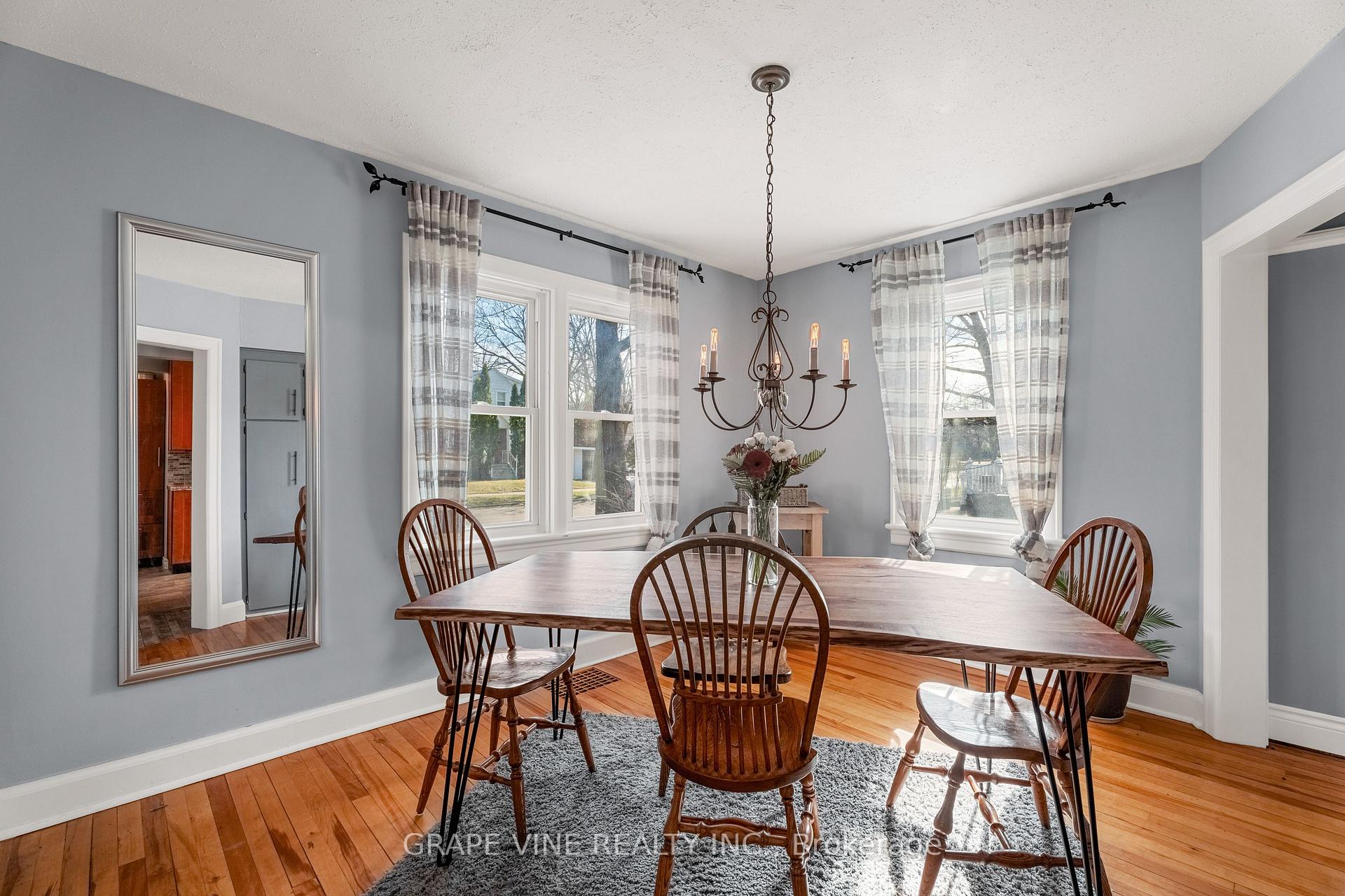 Photo 20 of 369 Pleasant Park Road, Ottawa, Alta Vista/Faircrest Heights — HOMEH