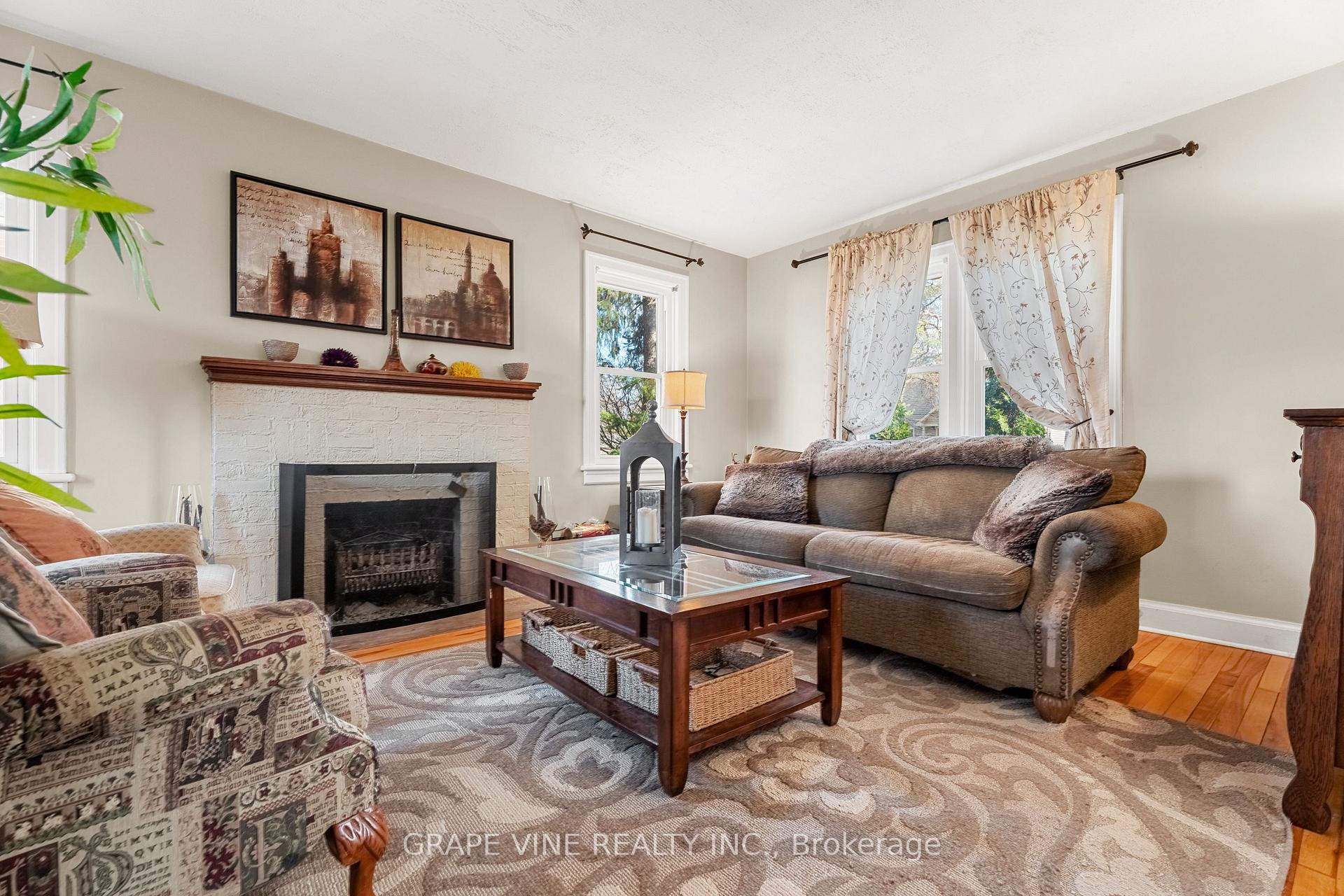 Photo 17 of 369 Pleasant Park Road, Ottawa, Alta Vista/Faircrest Heights — HOMEH