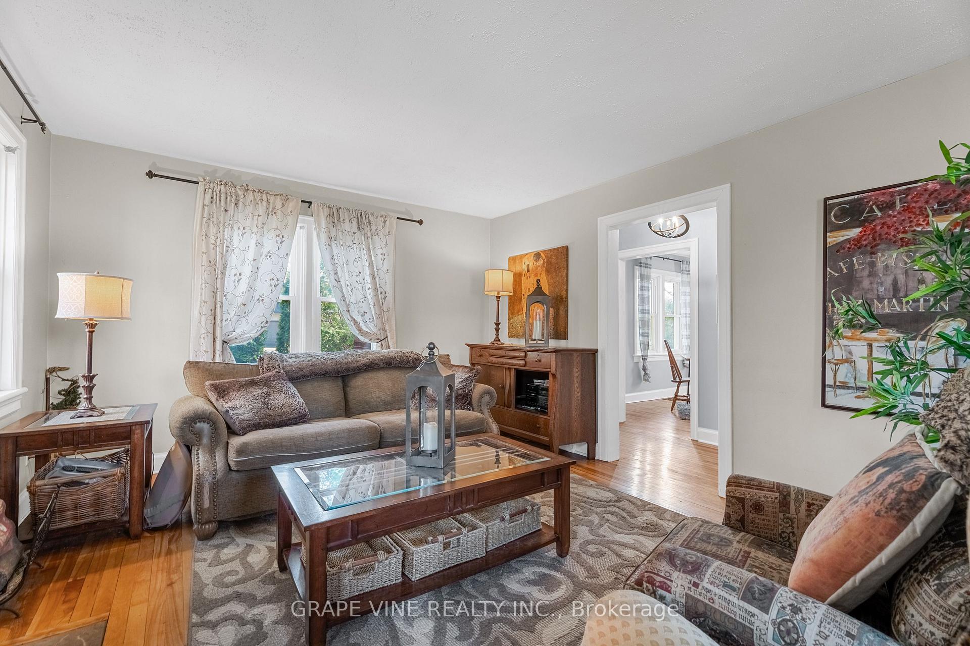 Photo 19 of 369 Pleasant Park Road, Ottawa, Alta Vista/Faircrest Heights — HOMEH