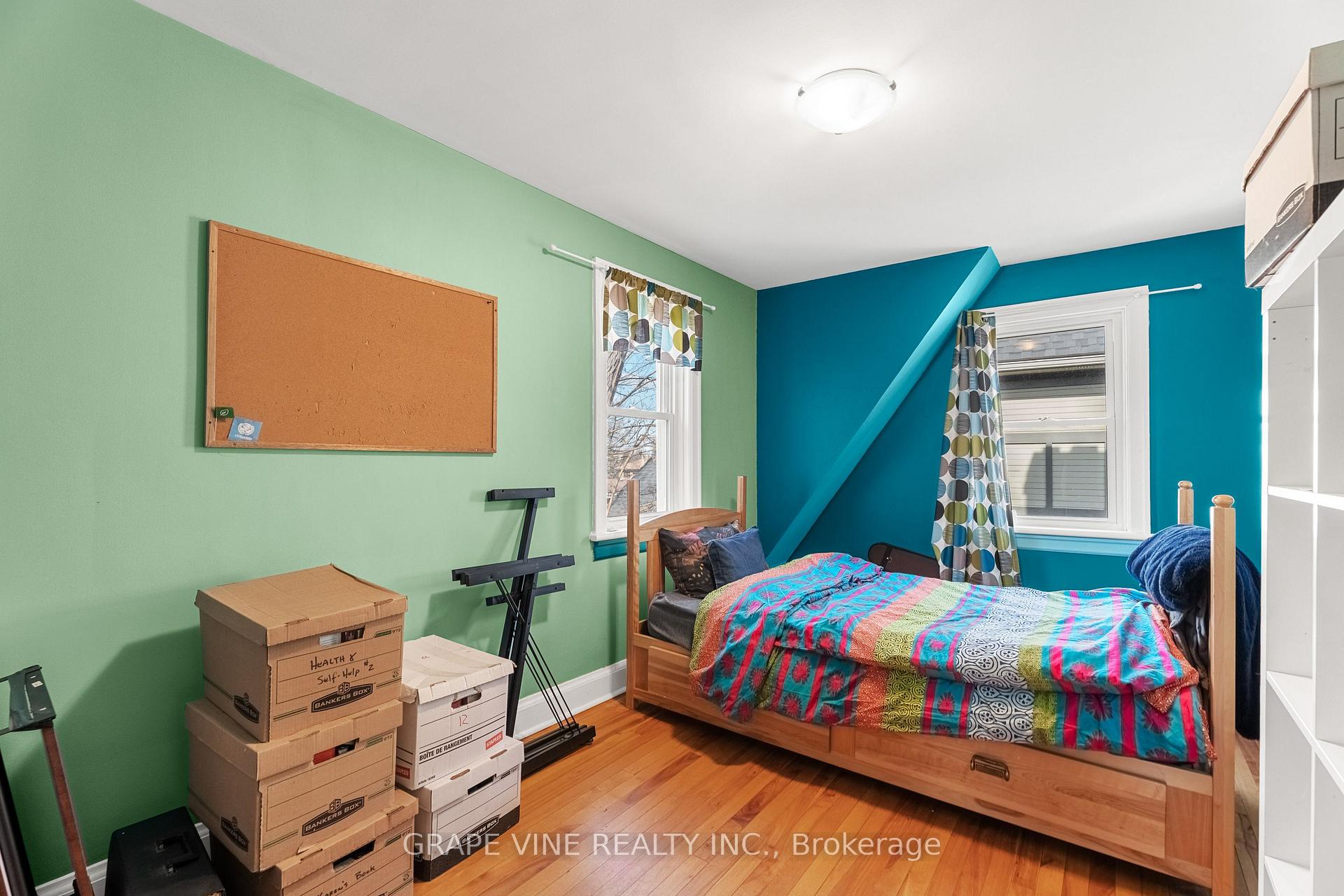 Photo 25 of 369 Pleasant Park Road, Ottawa, Alta Vista/Faircrest Heights — HOMEH