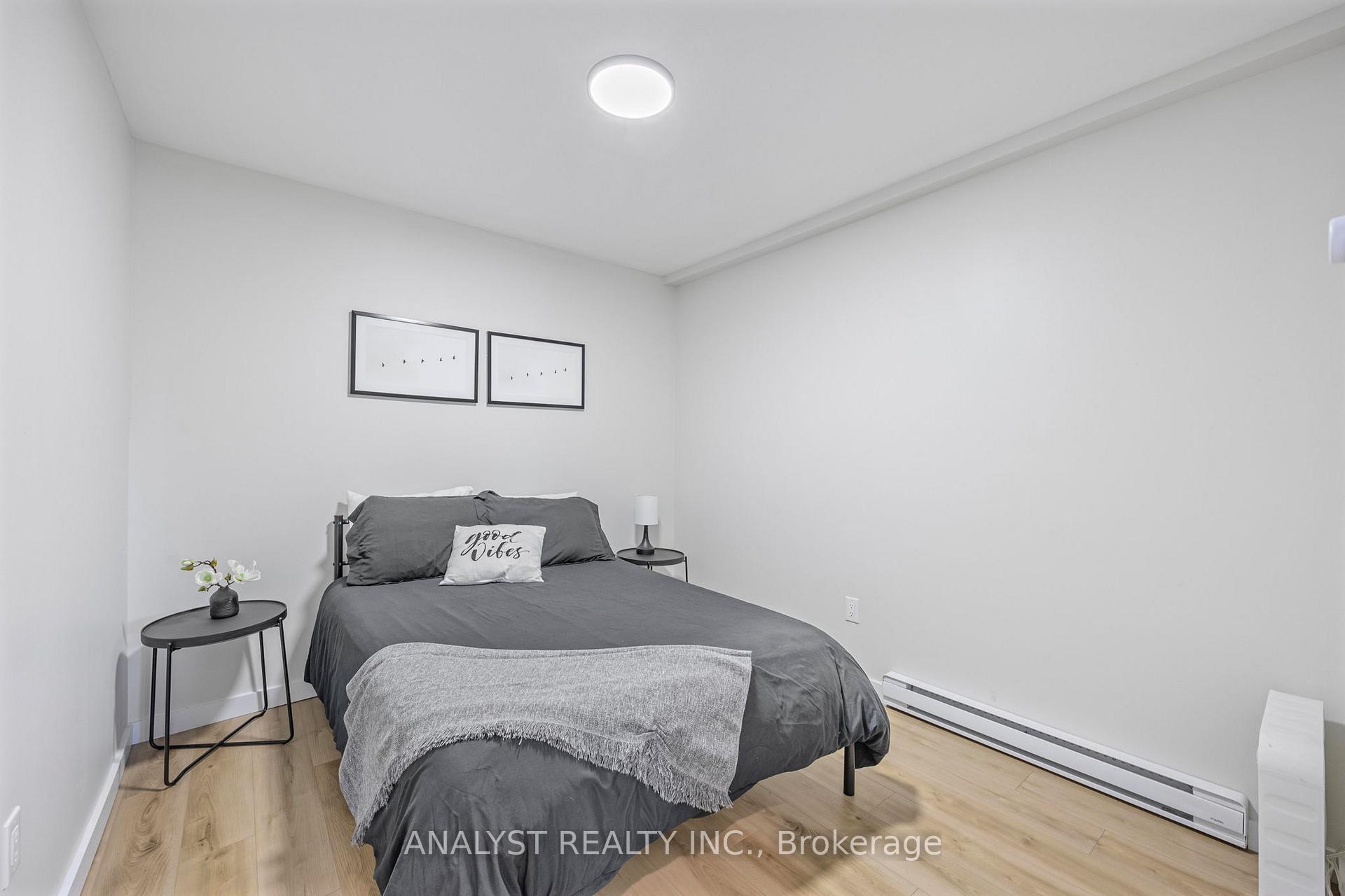 Photo 15 of 28 River Avenue Crescent, Wasaga Beach — HOMEH