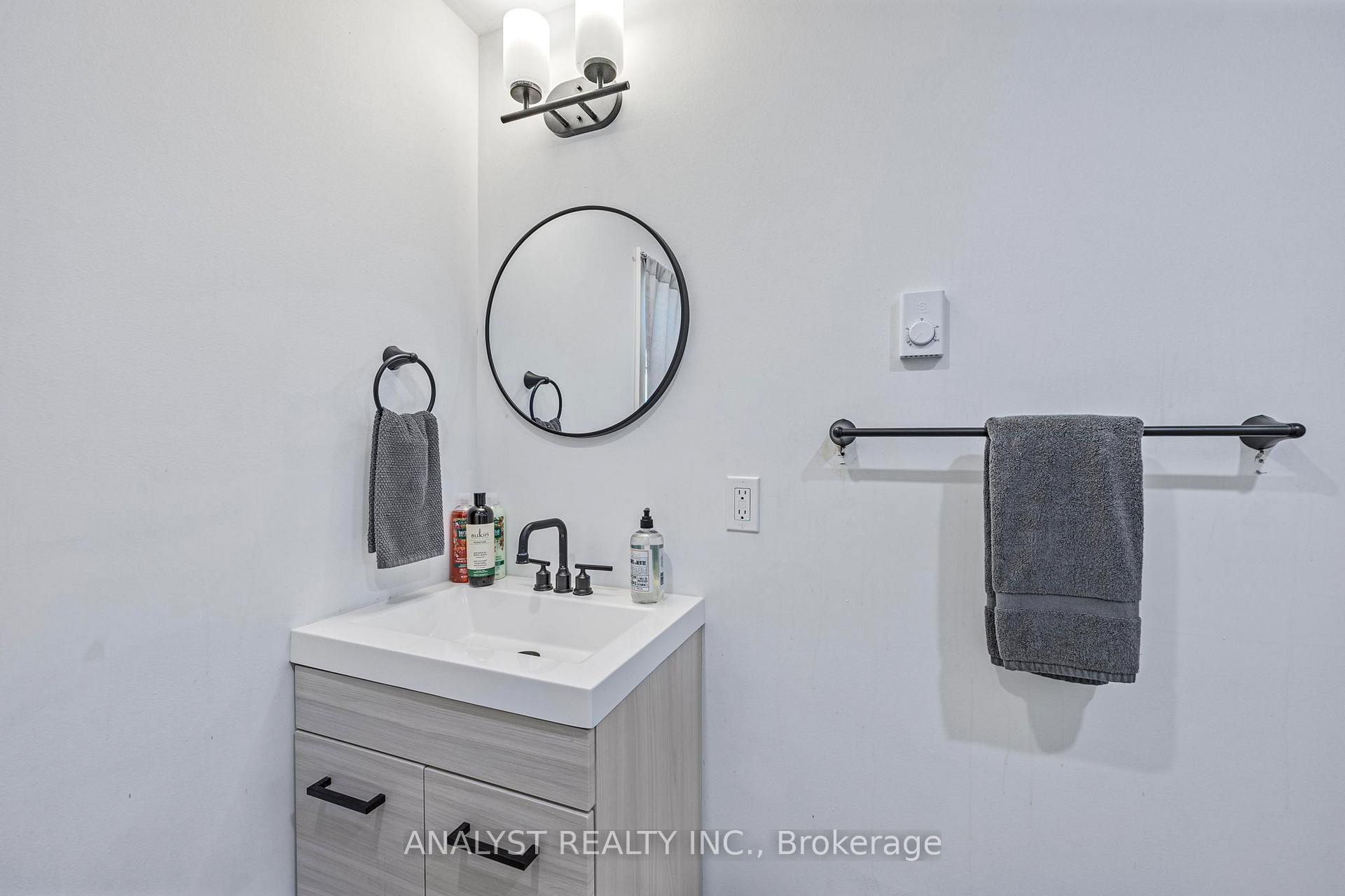 Photo 28 of 28 River Avenue Crescent, Wasaga Beach — HOMEH