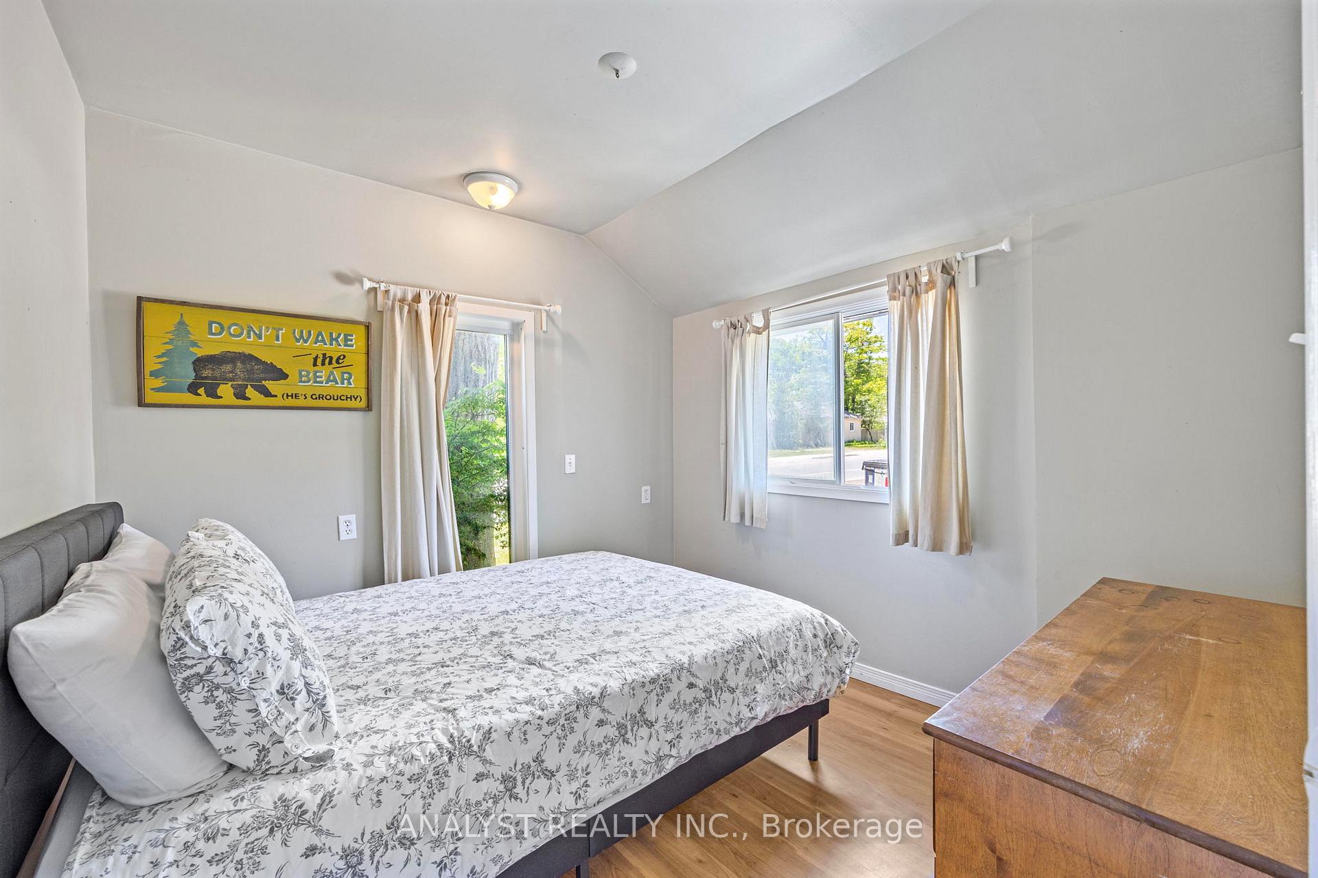 Photo 34 of 28 River Avenue Crescent, Wasaga Beach — HOMEH