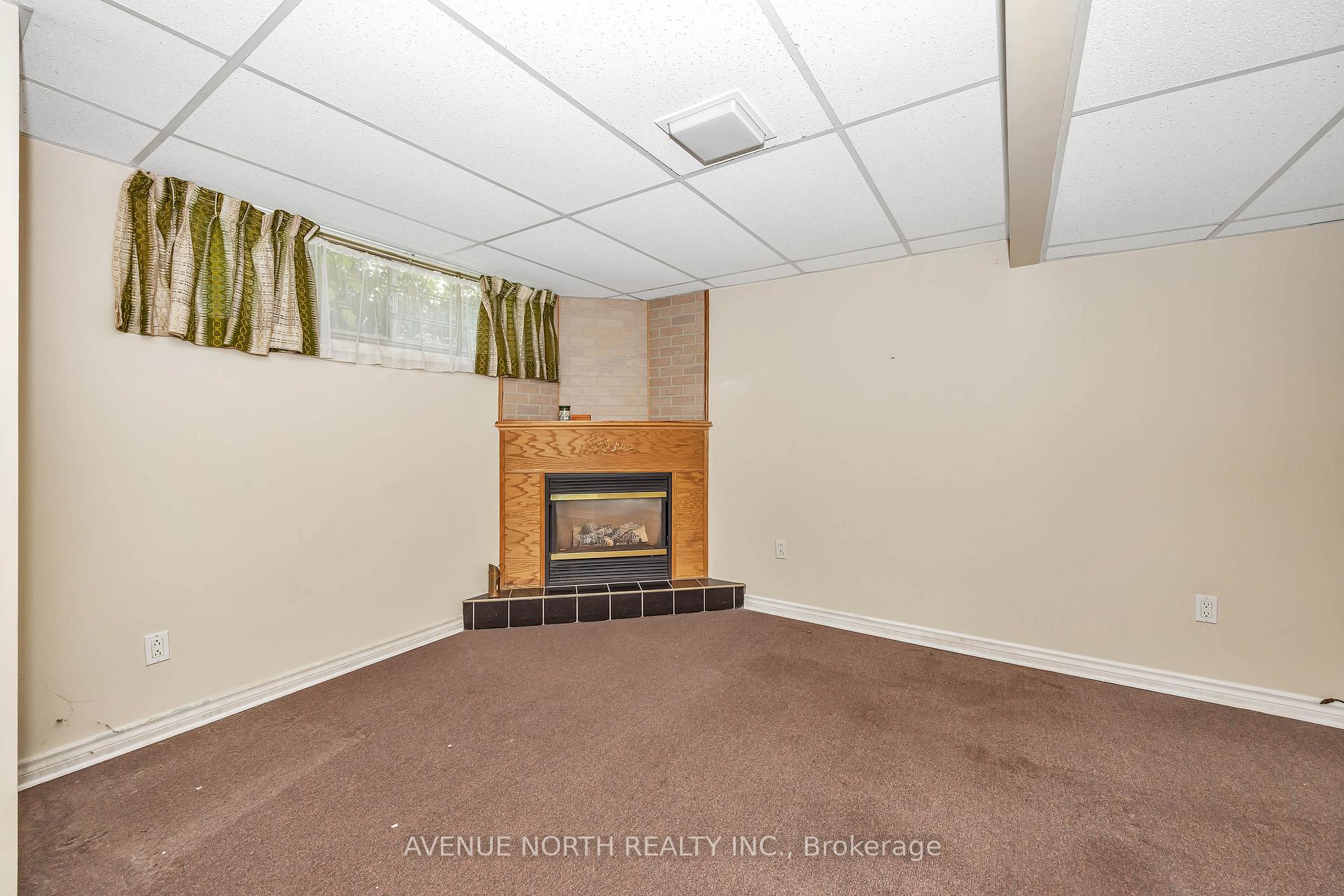 Photo 18 of 213 Ancaster Avenue, Ottawa, Woodroffe — HOMEH