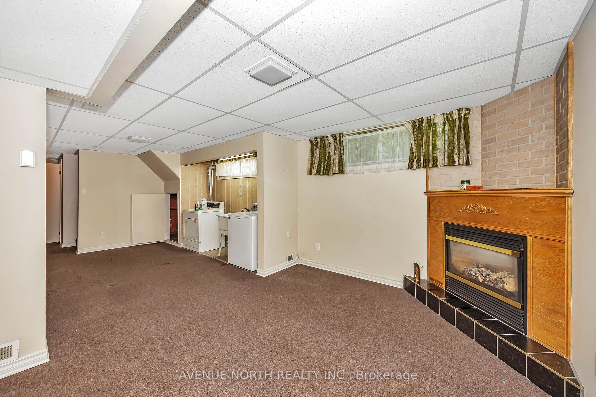 Photo 20 of 213 Ancaster Avenue, Ottawa, Woodroffe — HOMEH
