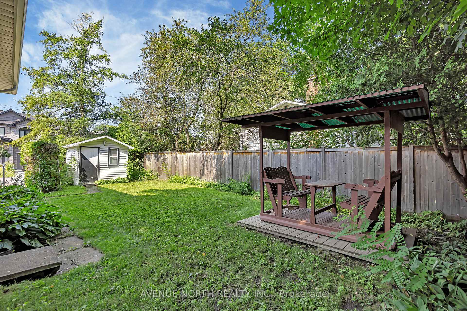 Photo 27 of 213 Ancaster Avenue, Ottawa, Woodroffe — HOMEH