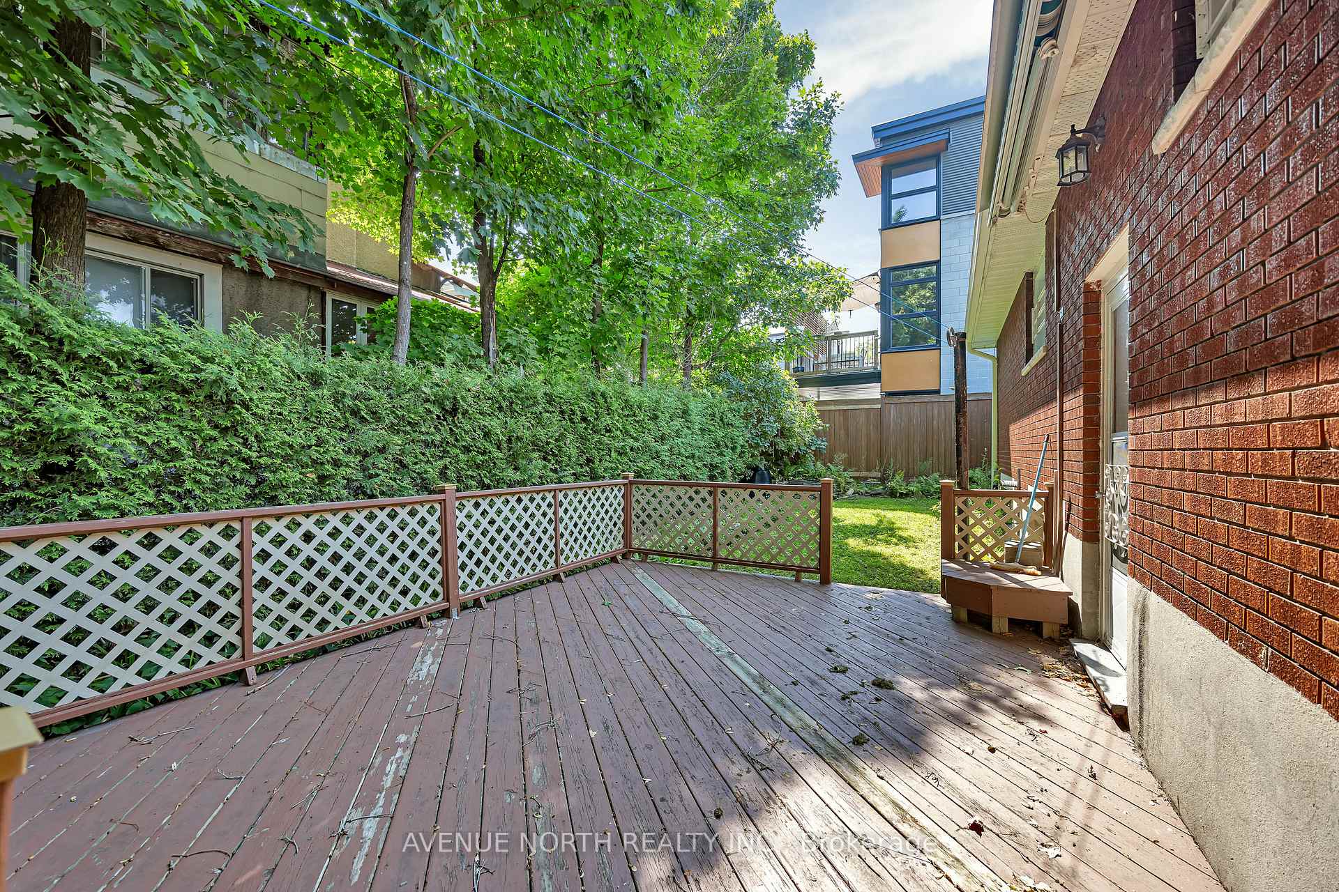 Photo 28 of 213 Ancaster Avenue, Ottawa, Woodroffe — HOMEH