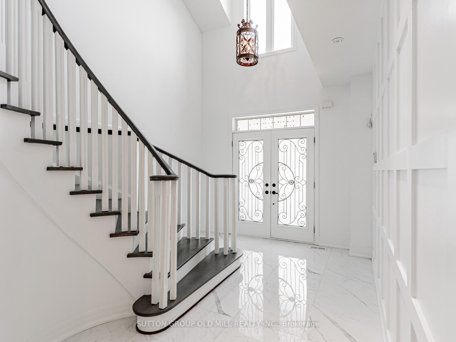 Photo 6 of Unit UPPER, 438 Peter Rupert Avenue, Vaughan, Patterson — HOMEH