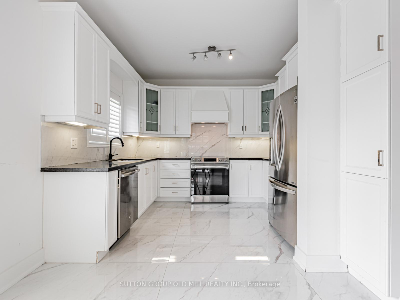 Photo 13 of Unit UPPER, 438 Peter Rupert Avenue, Vaughan, Patterson — HOMEH