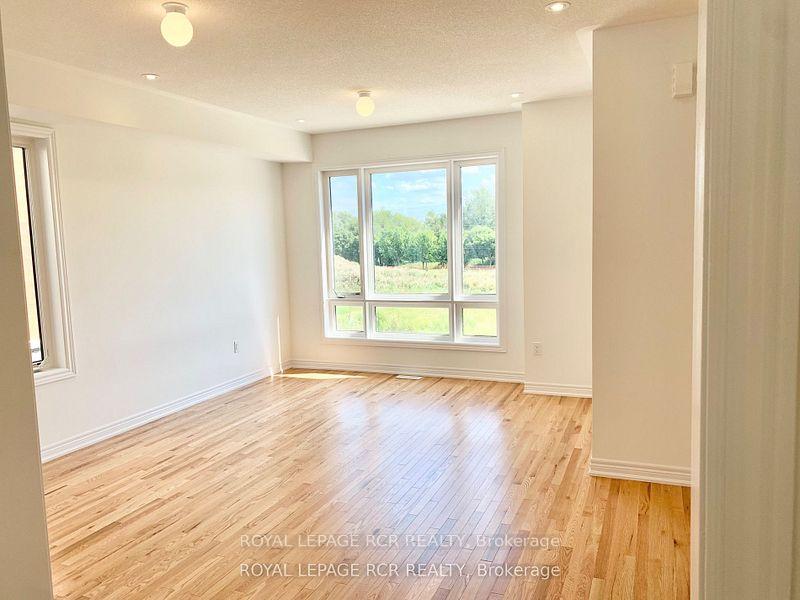 Photo 11 of 32 Dockside Way, Whitby, Port Whitby — HOMEH
