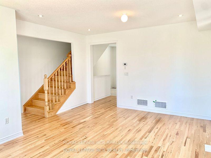 Photo 12 of 32 Dockside Way, Whitby, Port Whitby — HOMEH