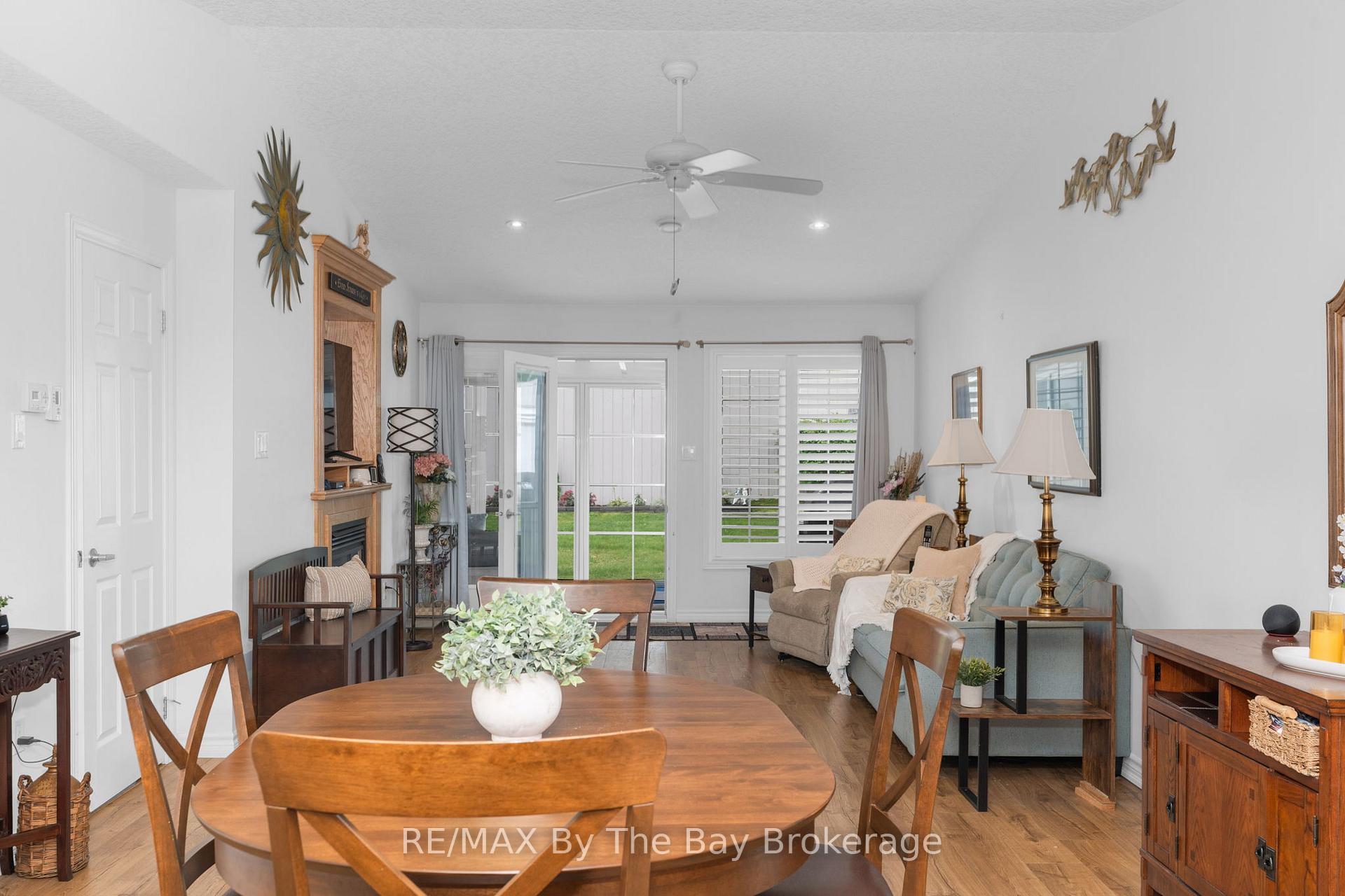 Photo 12 of 29 Meadow Lane, Wasaga Beach — HOMEH