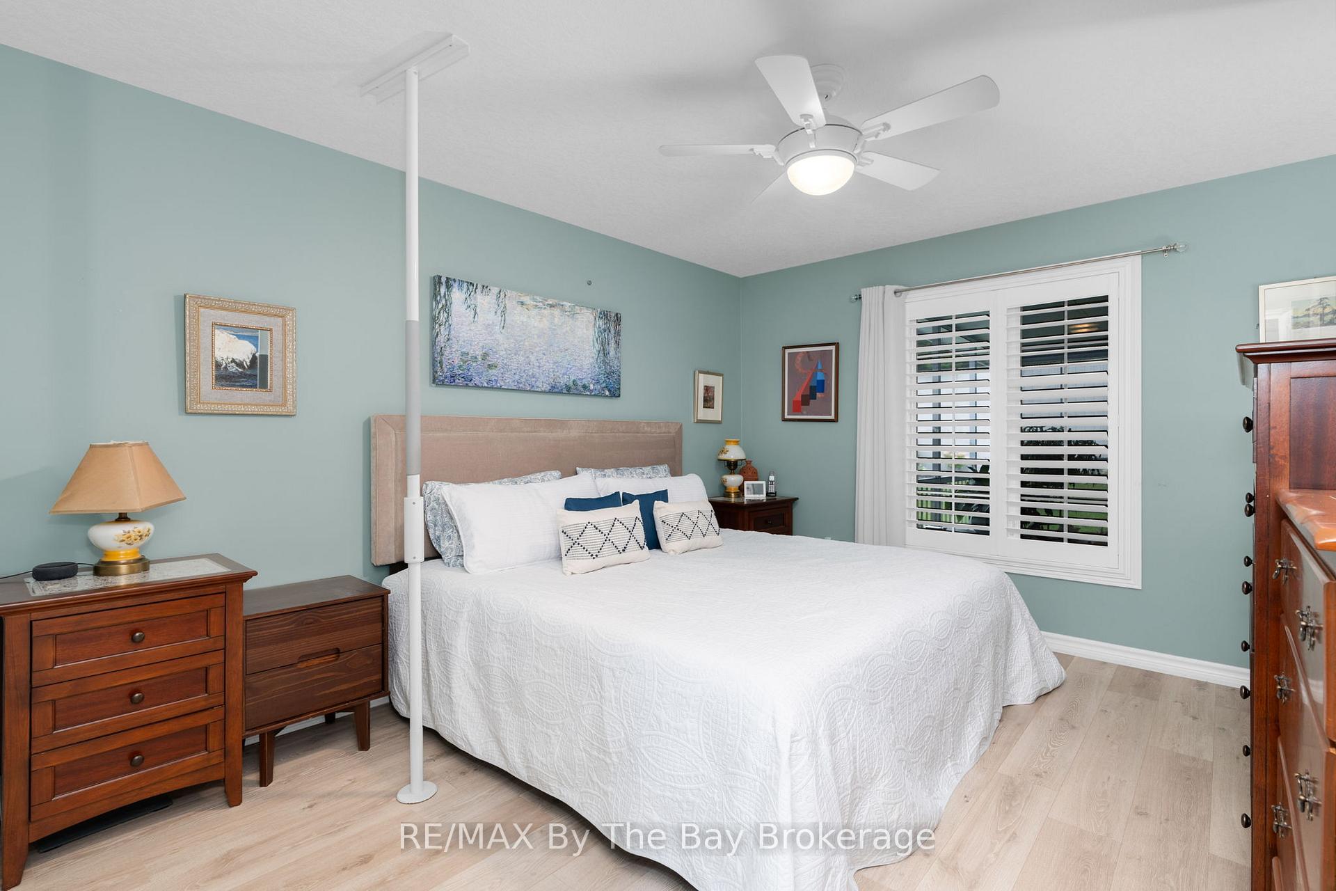 Photo 16 of 29 Meadow Lane, Wasaga Beach — HOMEH