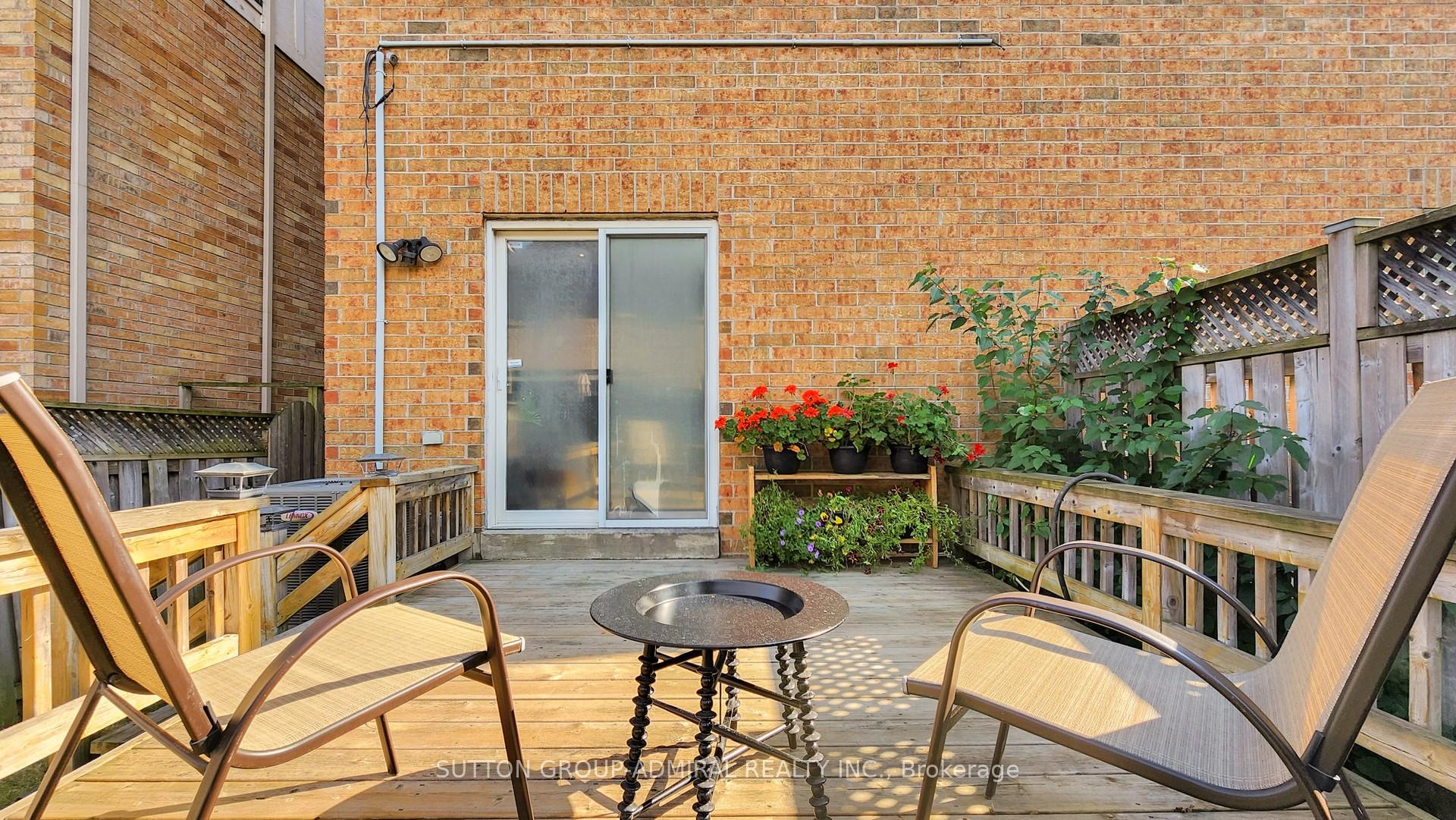 Photo 9 of 216 Maple Sugar Lane, Vaughan, Patterson — HOMEH