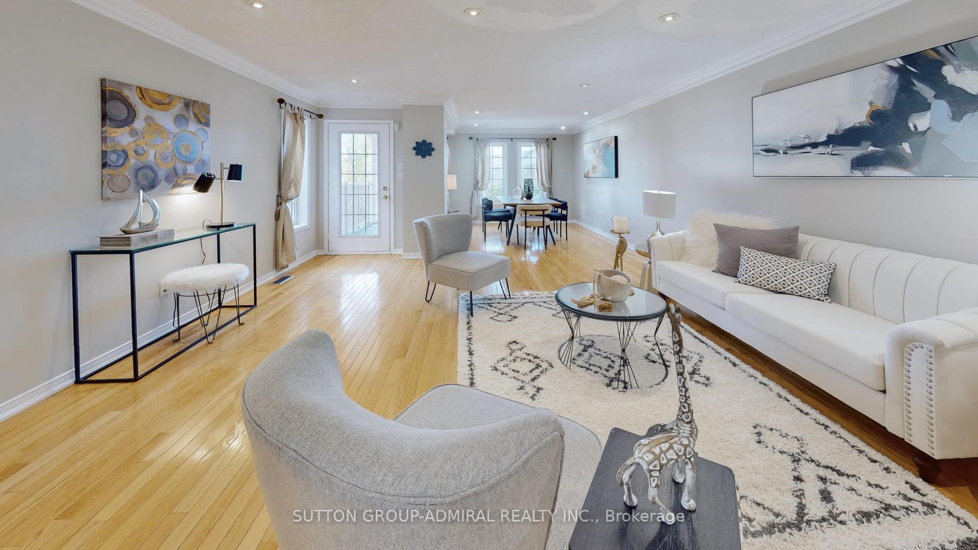 Photo 11 of 216 Maple Sugar Lane, Vaughan, Patterson — HOMEH