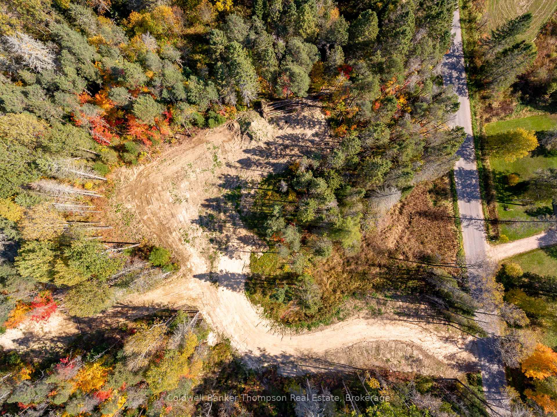 Photo 5 of 240 North Pickerel Lake Road, Armour — HOMEH