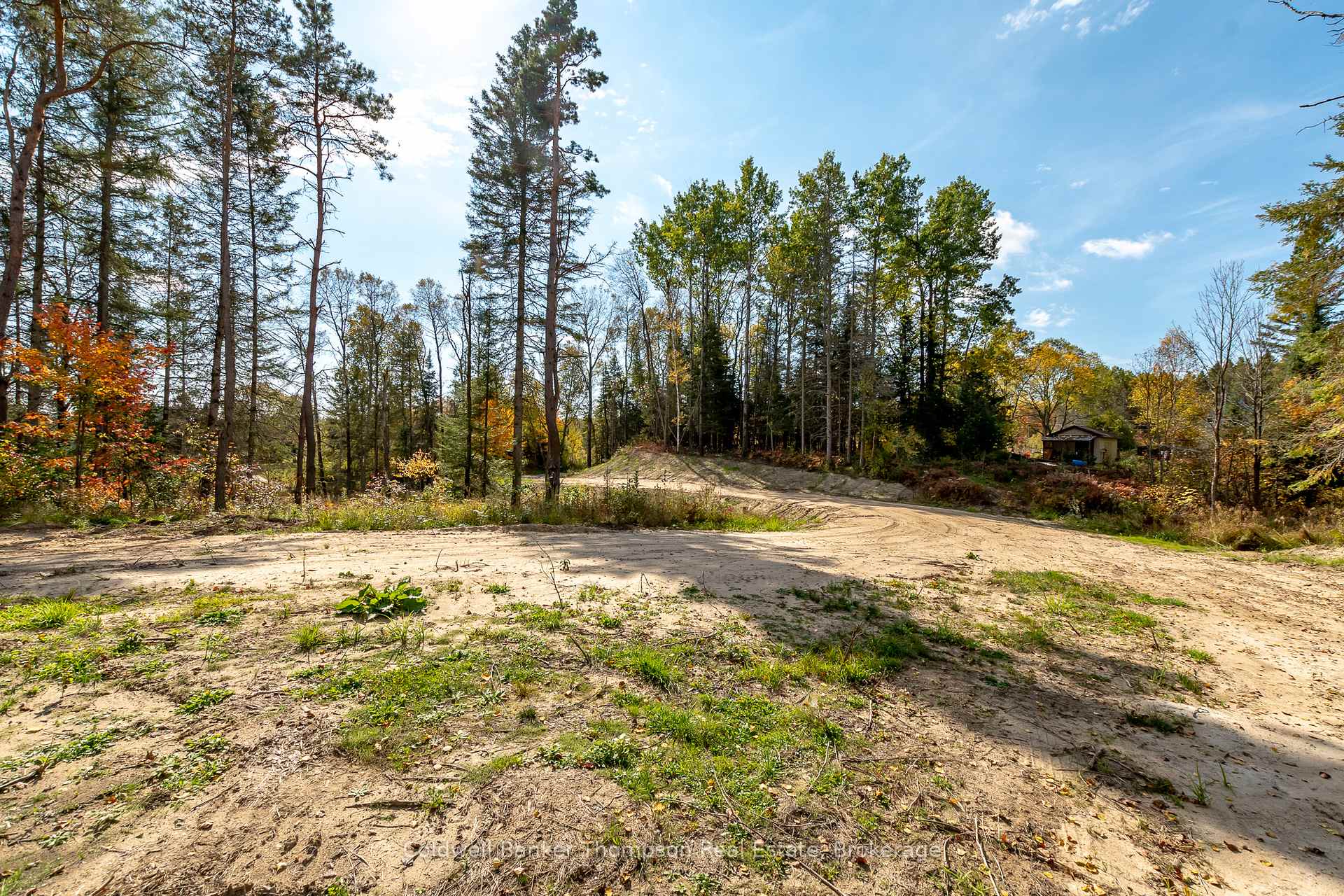 Photo 16 of 240 North Pickerel Lake Road, Armour — HOMEH