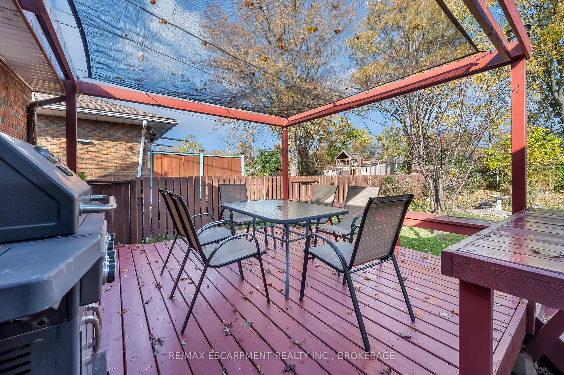 Photo 31 of Unit Main, 12 Parkview Crescent, Welland, Prince Charles — HOMEH