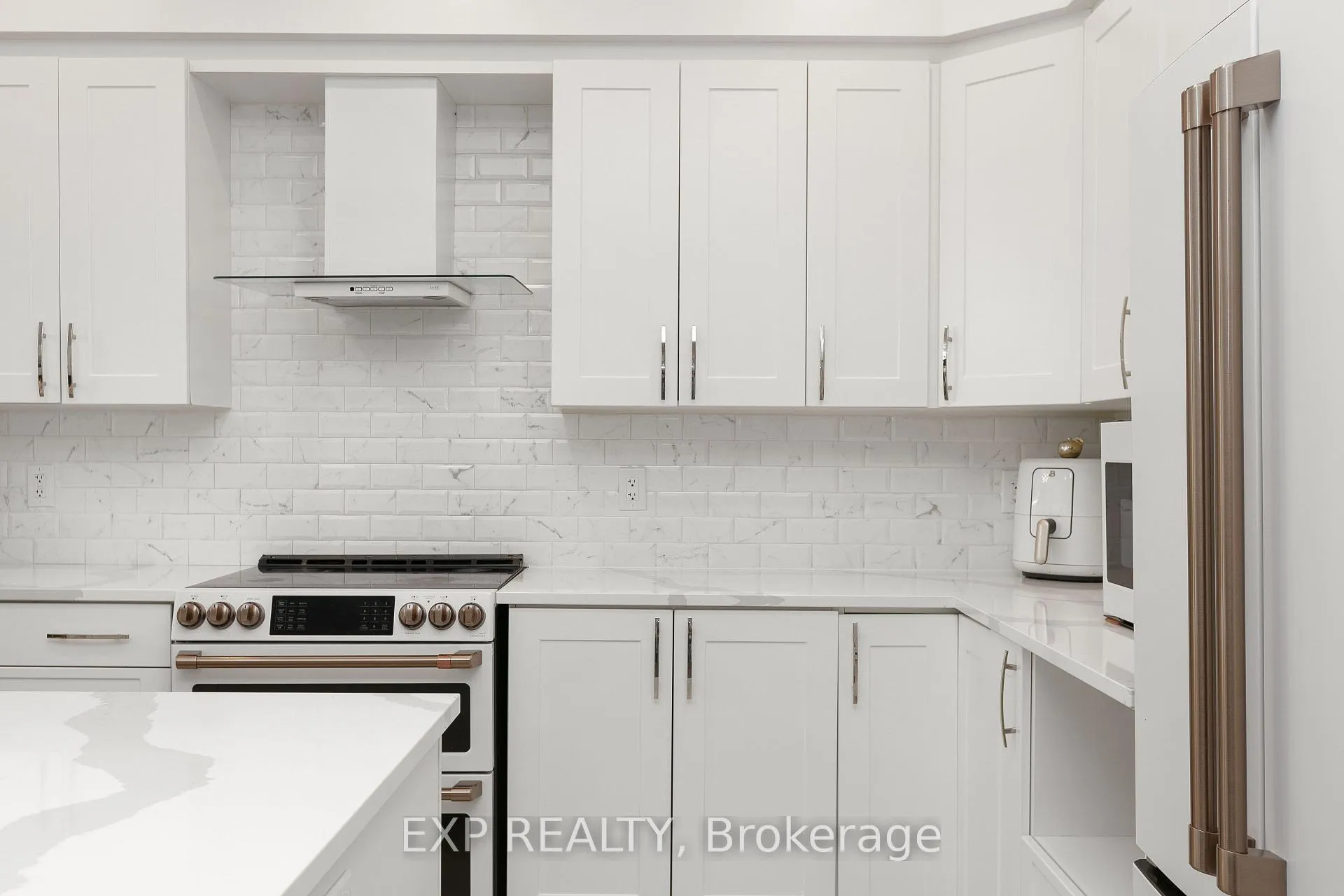 Photo 7 of 1010 Eider Street, Ottawa, Riverside South/Gloucester Glen — HOMEH