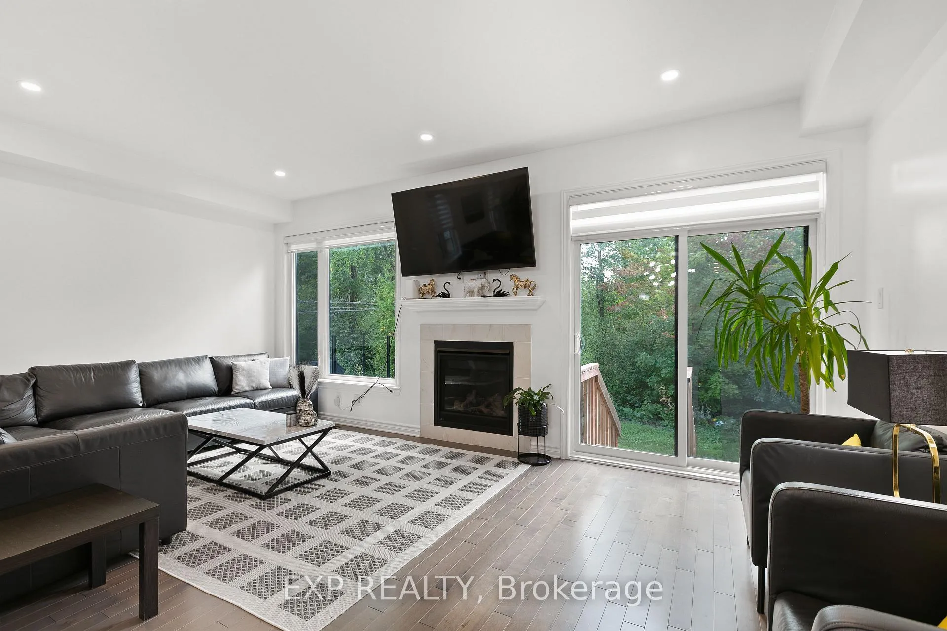 Photo 14 of 1010 Eider Street, Ottawa, Riverside South/Gloucester Glen — HOMEH