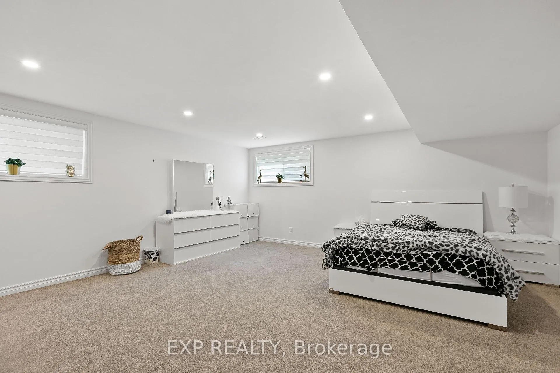 Photo 32 of 1010 Eider Street, Ottawa, Riverside South/Gloucester Glen — HOMEH