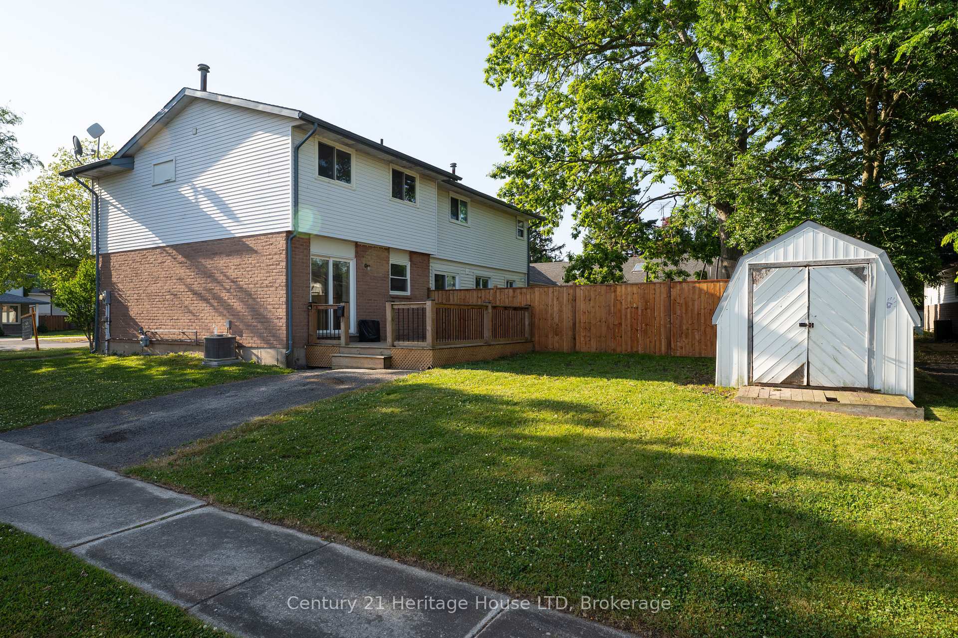 Photo 34 of 114 Northgate Drive, Welland, N. Welland — HOMEH
