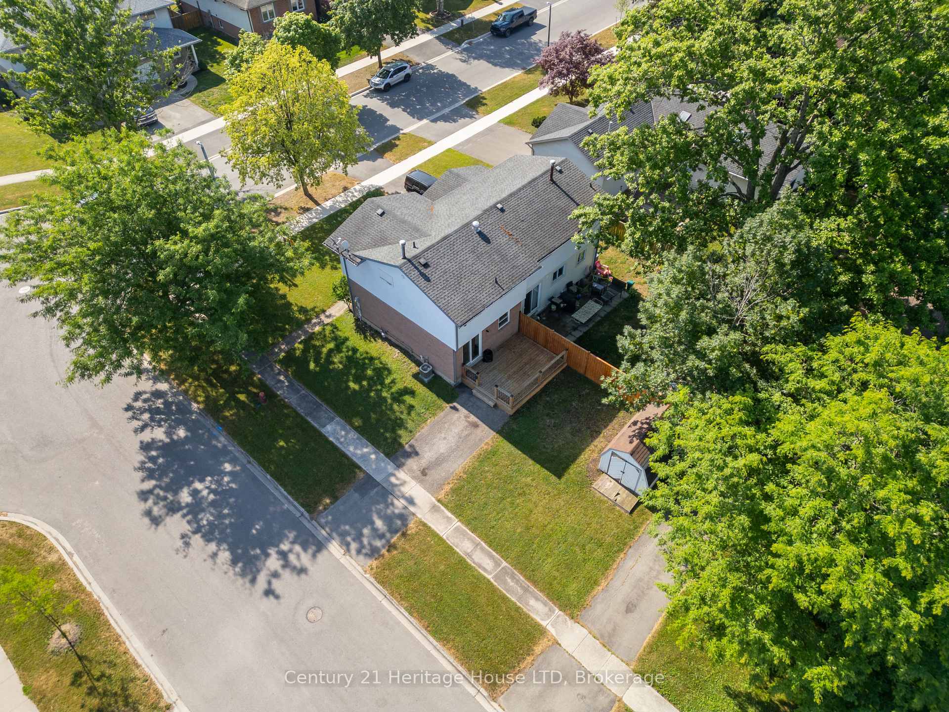 Photo 37 of 114 Northgate Drive, Welland, N. Welland — HOMEH