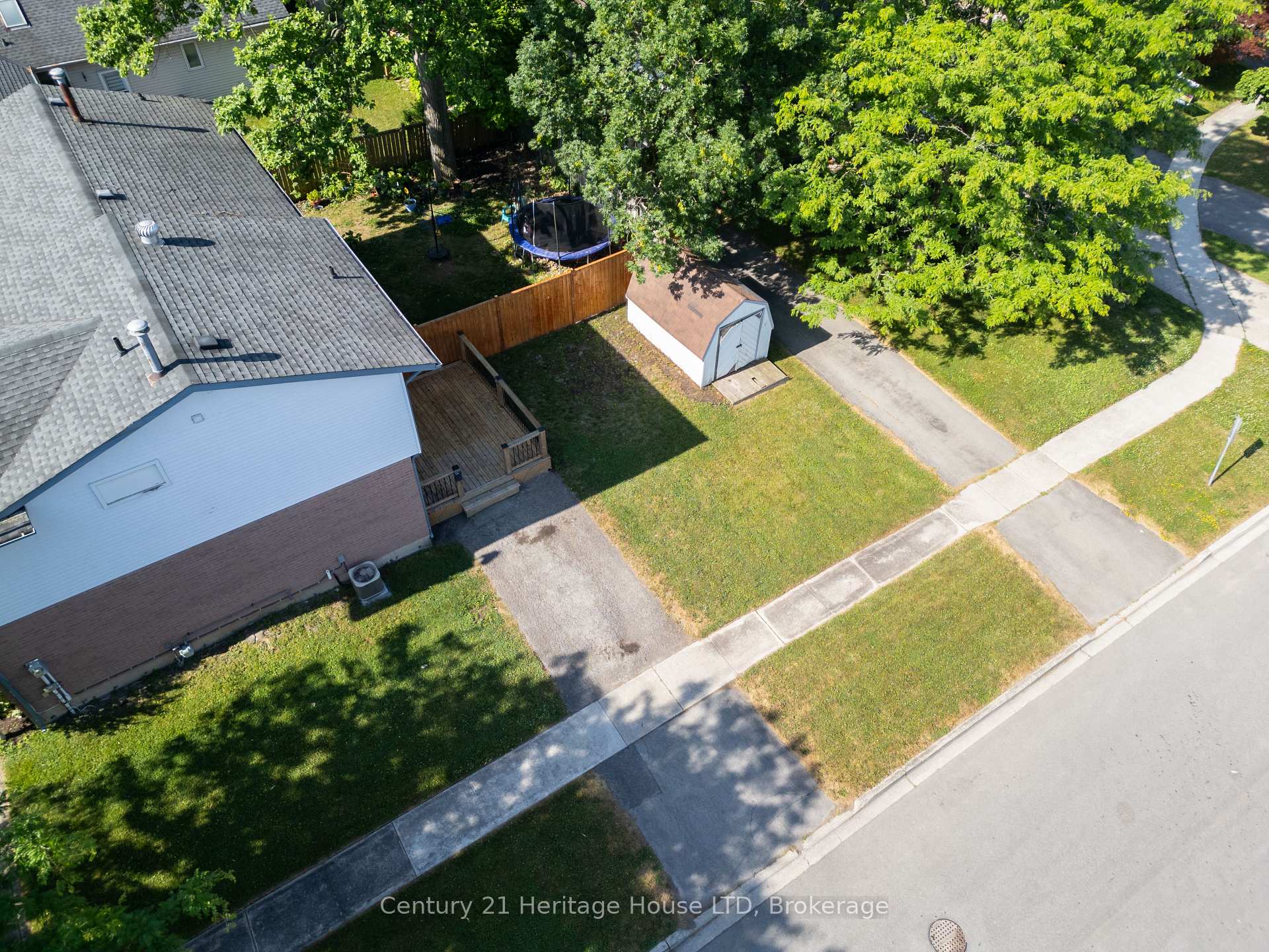 Photo 38 of 114 Northgate Drive, Welland, N. Welland — HOMEH