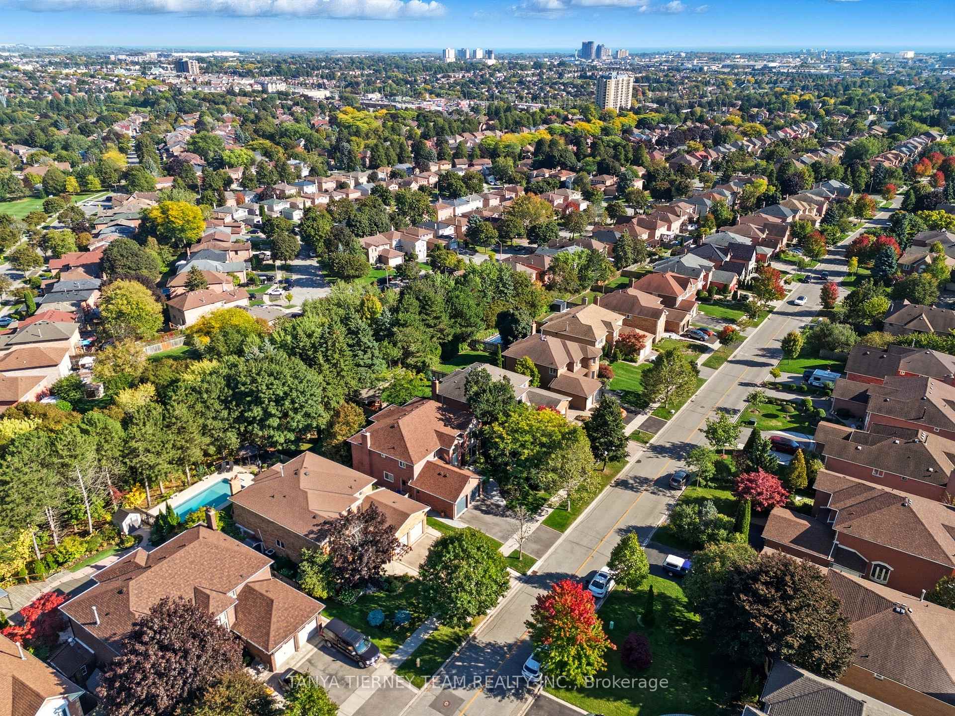 Photo 3 of 33 Simms Drive, Ajax, Central West — HOMEH