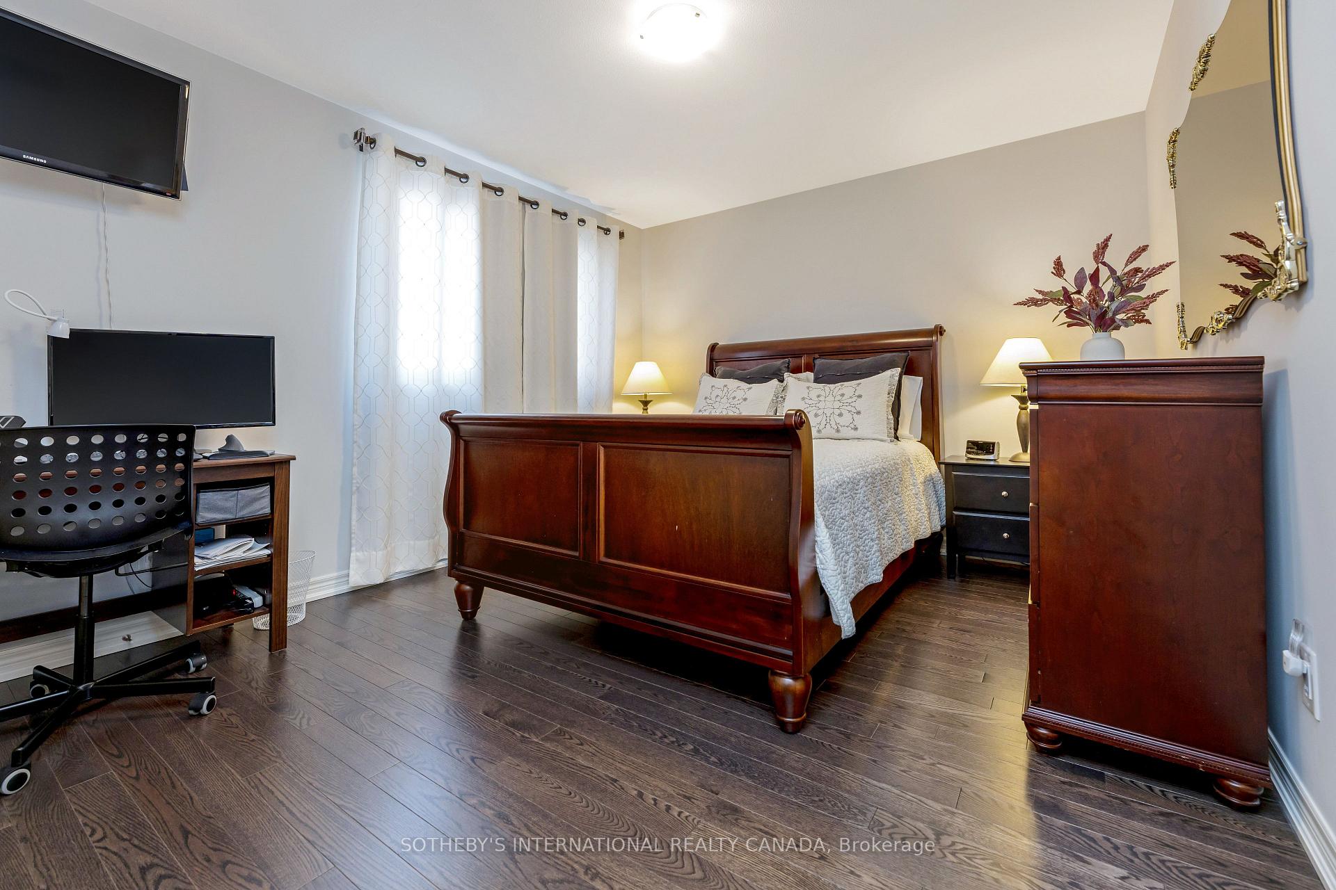 Photo 22 of 69 Crow Street, Welland, Coyle Creek — HOMEH