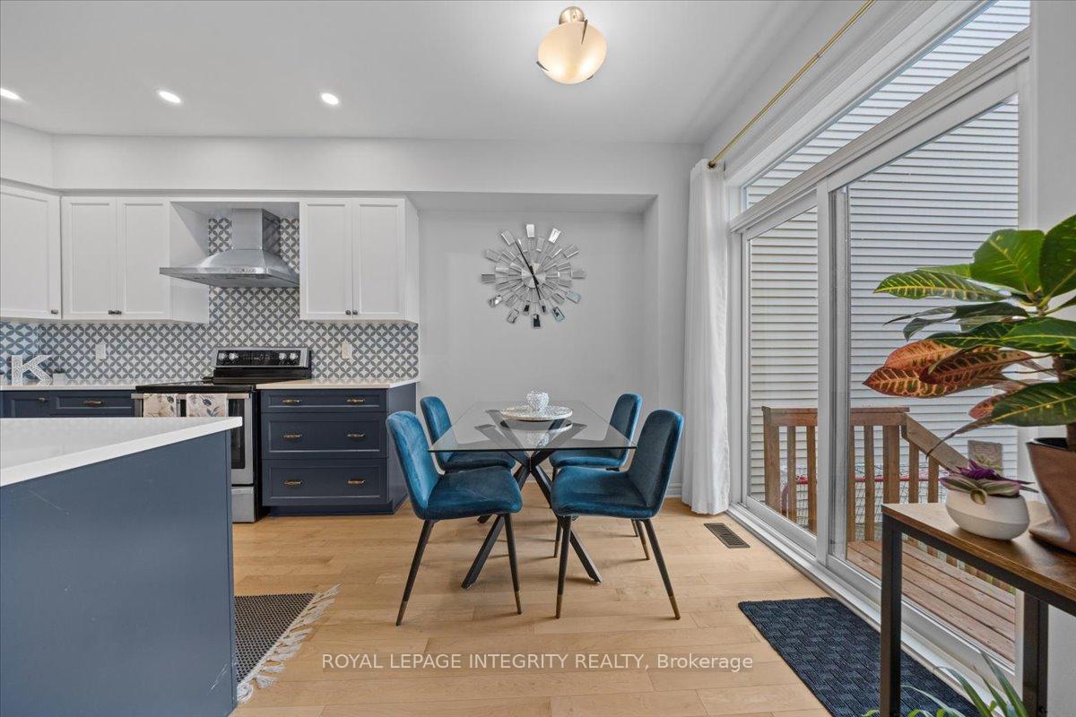 Photo 11 of 728 Capricorn Circle, Ottawa, Riverside South/Gloucester Glen — HOMEH