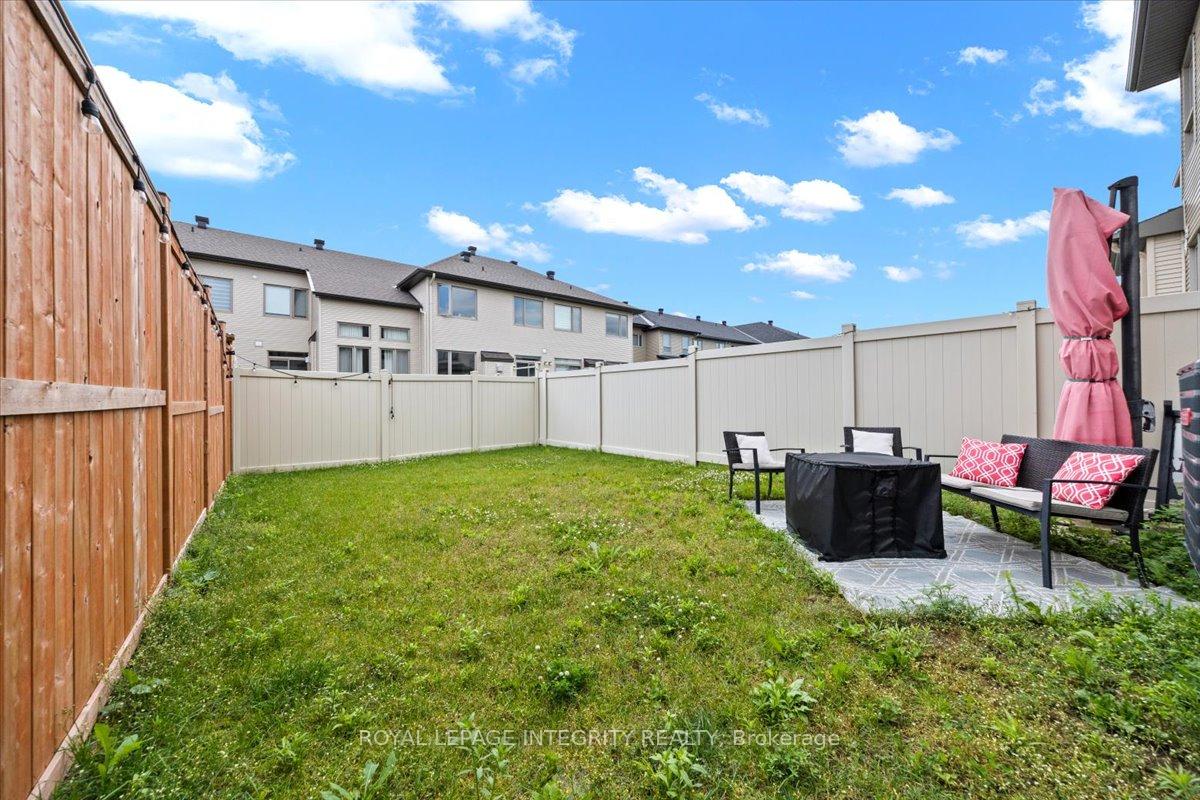 Photo 31 of 728 Capricorn Circle, Ottawa, Riverside South/Gloucester Glen — HOMEH