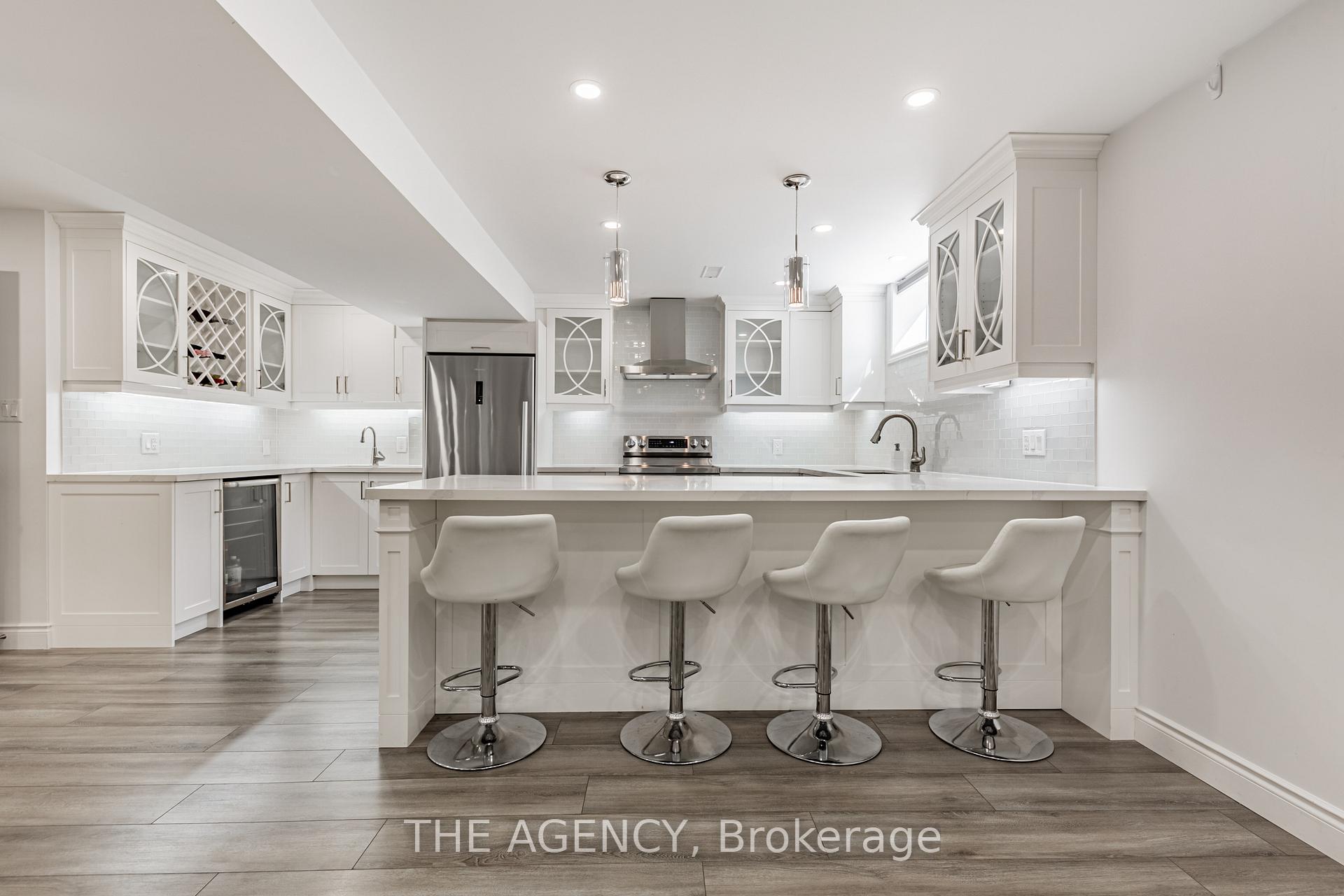 Photo 25 of 33 Ascalon Drive, Vaughan, Patterson — HOMEH