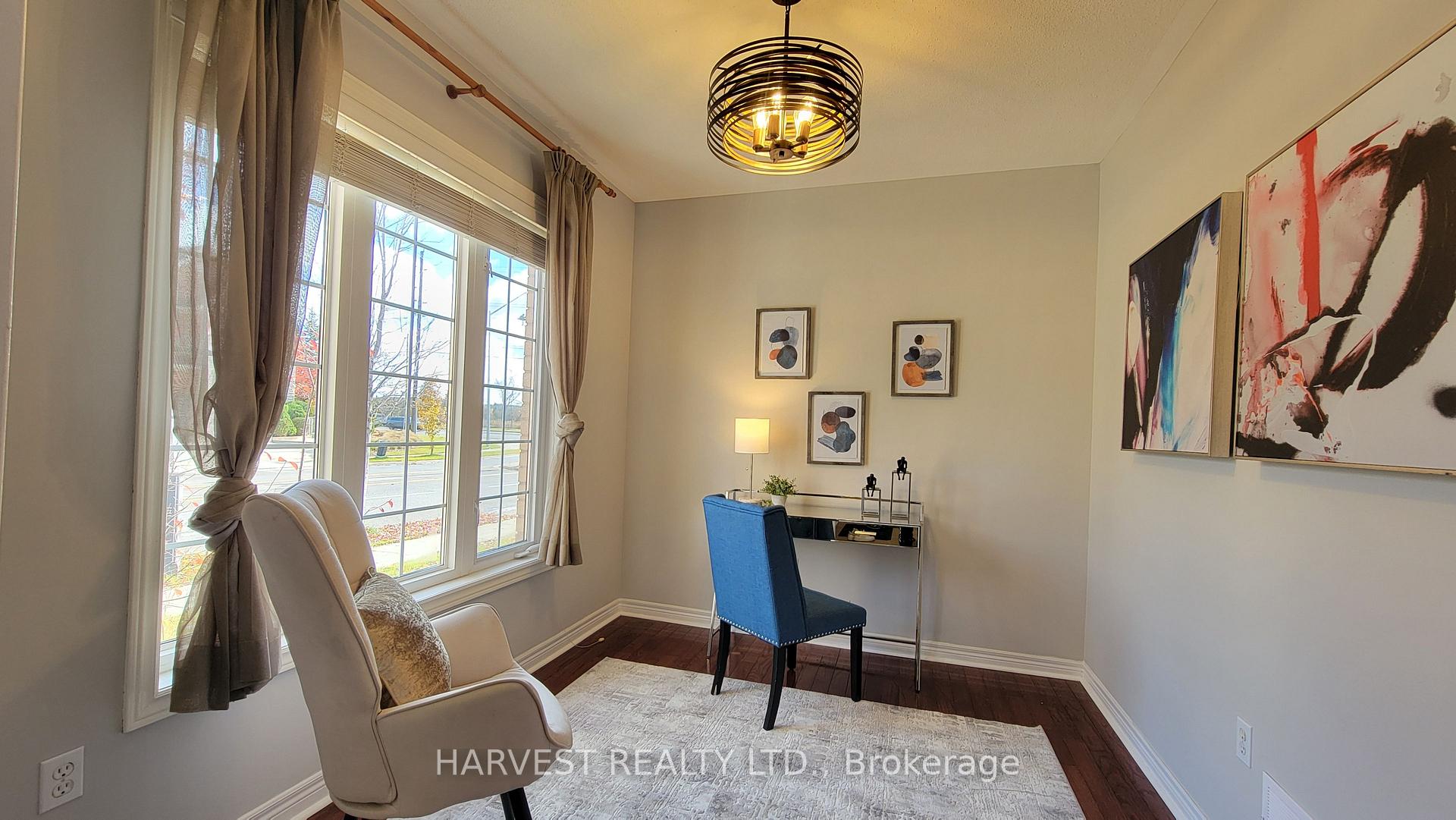 Photo 2 of 10 Conover Avenue, Aurora, Bayview Northeast — HOMEH